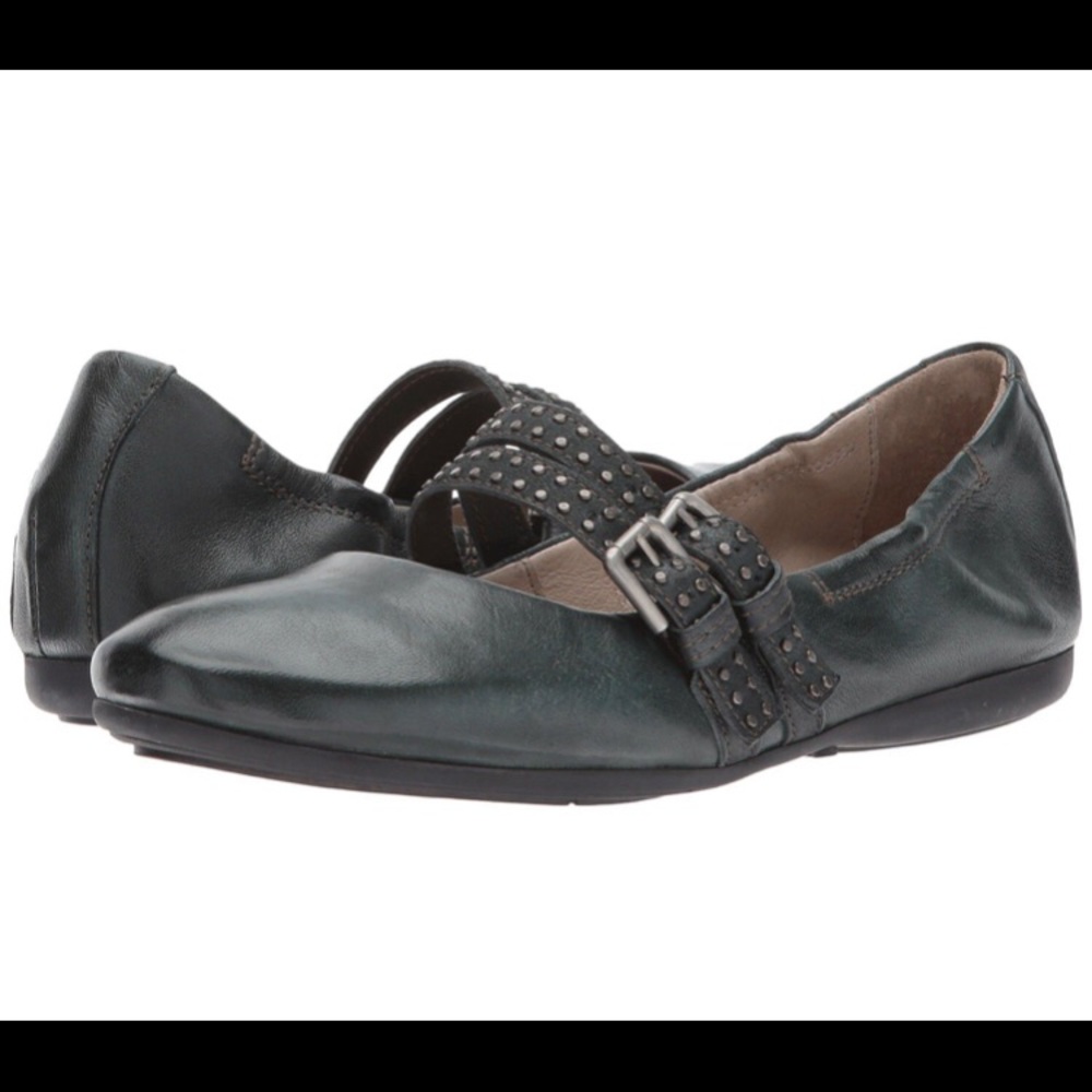Miz Mooz Cassia Leather Flats